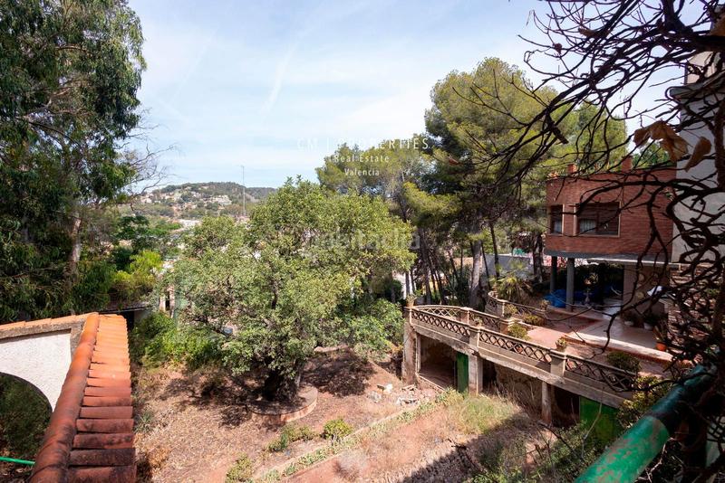 Foto 0ce4d126-5e63-4d3f-8287-02c989e374a3. Xalet amb piscina a Casco Urbano Náquera