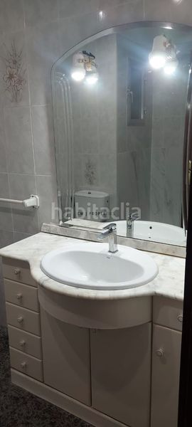 Foto 12205a26-fa27-4789-bf7c-3b21b7412288. Pis a Catarroja