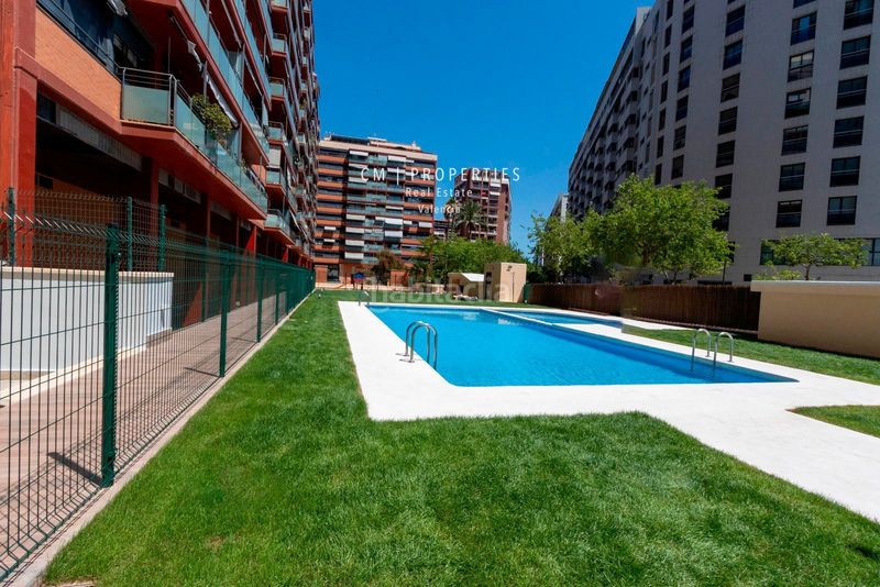 Foto 17767da5-be18-47fc-baa2-1d8e11eec59f. Lloguer pis amb calefacció aparcament piscina a Penya-Roja - Avda. Francia Valencia