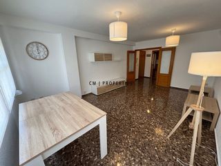 Miete Etagenwohnung  Sierra martes. Piso en alquiler de 4 habitaciones