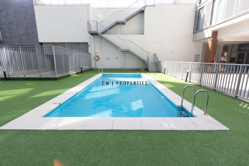 Foto a26371b4-fc50-4921-98e2-2e9596d78eae. Pis amb calefacció aparcament piscina a Malilla Valencia