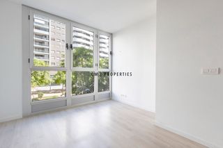 Flat  Fernando abril martorell. Venta de piso de 1 dormitorio con piscina, garaje y trastero