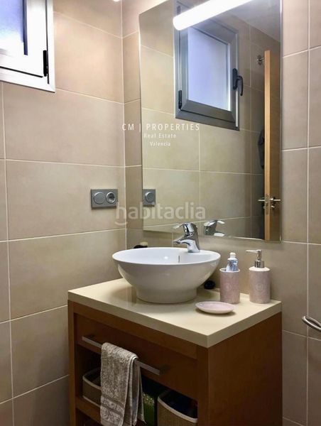 Foto a40c3c9f-e46b-45fb-8e97-e4b50e350c70. Rent flat with parking in Cardenal Benlloch Mislata