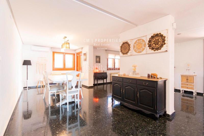 Foto 2c3f3dda-c06d-42a9-b64c-e2ef8a39bc16. Chalet mit heizung parking pool in La Cañada Paterna