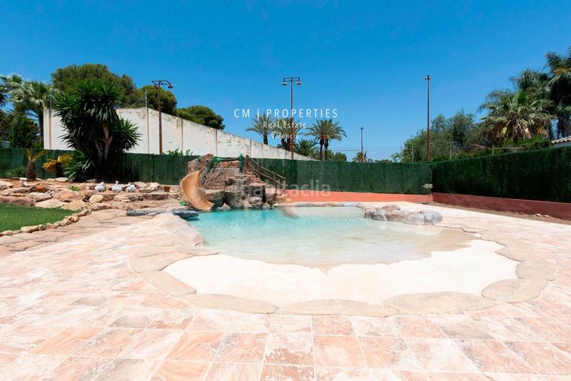 Foto 6b6e1081-7ae3-4ecf-8dbd-a3163794a08a. Chalet mit heizung parking pool in La Cañada Paterna