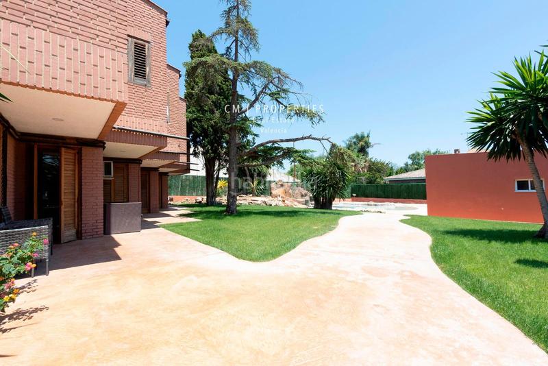 Foto 8ccd2913-06b4-4b41-8c1b-48131121680d. Chalet mit heizung parking pool in La Cañada Paterna