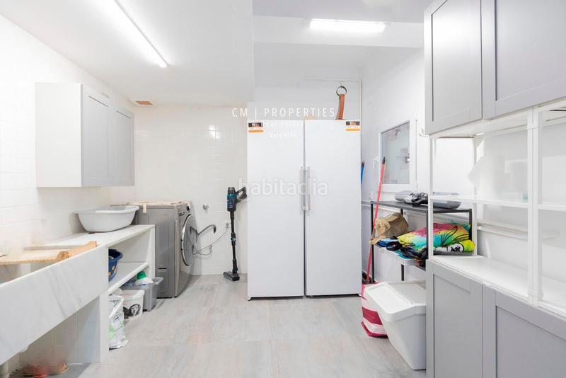 Foto 9228442d-94c7-4715-9696-21bf83260593. Chalet mit heizung parking pool in La Cañada Paterna