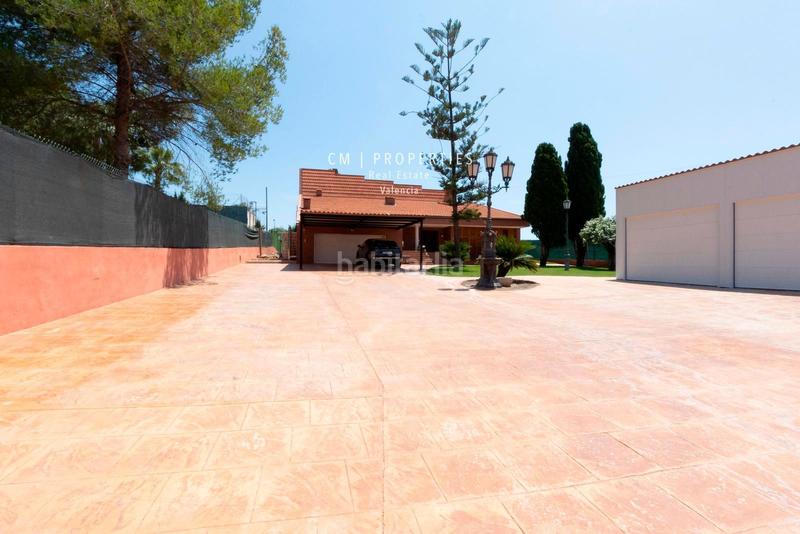 Foto a10b2241-75b1-4886-b6fb-f2481d0551e9. Chalet mit heizung parking pool in La Cañada Paterna