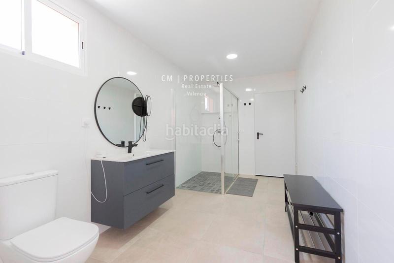 Foto d3e40438-ec98-4f91-9f24-86c1095c0b2d. Chalet mit heizung parking pool in La Cañada Paterna