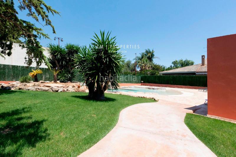 Foto e0b34f46-939a-4d25-b1ff-d5cbad223ce9. Chalet mit heizung parking pool in La Cañada Paterna