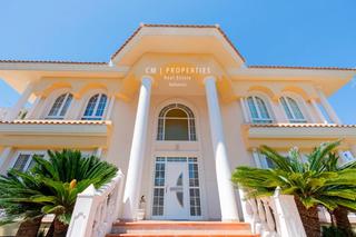 Location Chalet  Campoamor. Casa independiente con piscina en la eliana en alquiler.