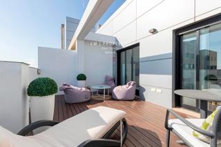 Alquiler Ático  Alfahuir. Loft con terraza en alquiler en la avda. alfahuir.