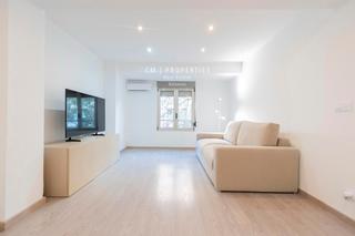 Lloguer Pis  Escultor jose capuz. Piso de 3 habitaciones exterior junto al cauce del río turia en