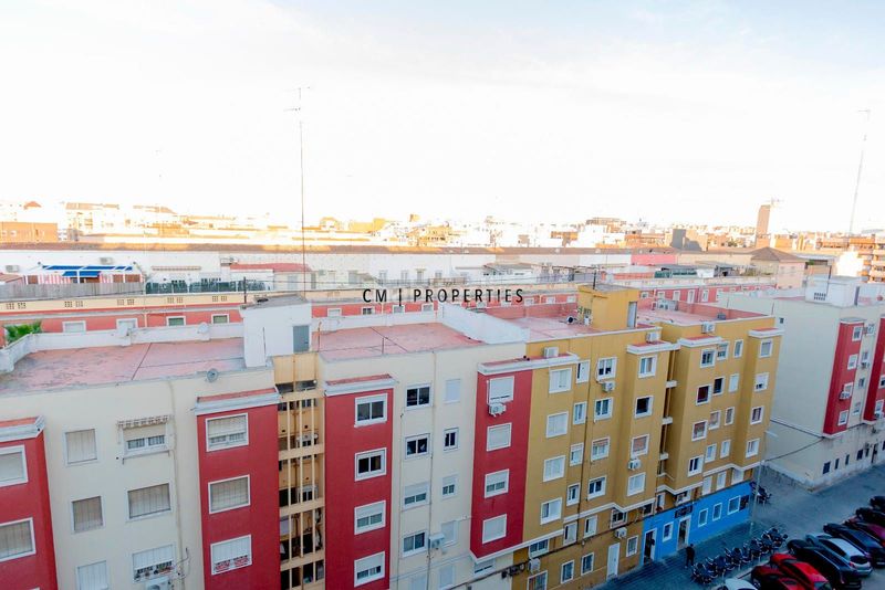 Foto fca607c5-ffe8-4434-8d66-ce9f1e823b0e. Lloguer pis amb calefacció a Camí Fondo Valencia