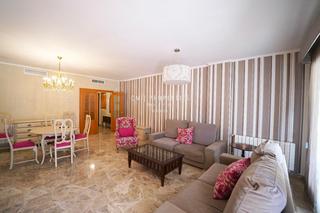 Rent House  Falcia. Casa adosada en torre en conill