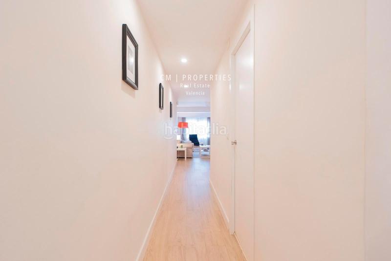 Foto 437514eb-49bd-4979-853d-ddf6af74511a. Piso  junto al parque central en venta en Arrancapins Valencia