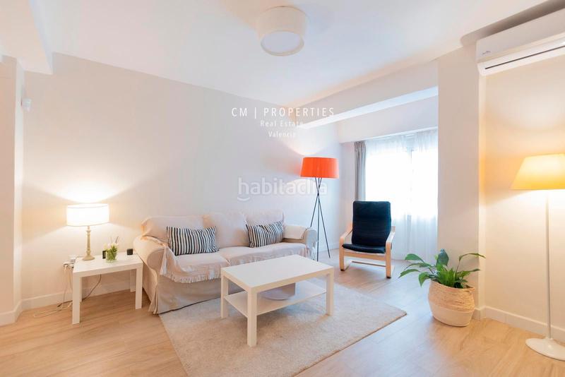 Foto 8df28a67-2119-4d19-8efb-95a4bafdb234. Piso  junto al parque central en venta en Arrancapins Valencia