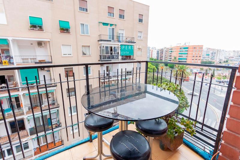 Foto b5a8fa76-970d-4f80-9ee5-021a958e4f86. Piso  junto al parque central en venta en Arrancapins Valencia