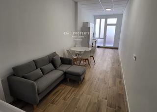 Pis  Alcañiz. Bajo con licencia turística en torrefiel en venta.