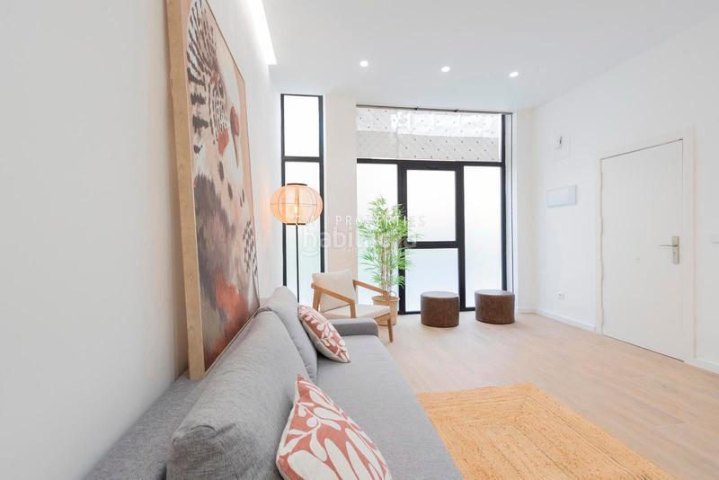 Foto a13a1205-f978-42e6-aeb8-48e23bfe771f. Alquiler piso  en alquiler de 1 habitación en ciutat vella en Valencia