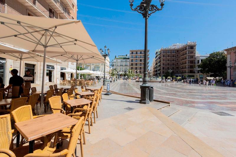 Foto b71ade5b-d948-4cc1-bcff-5863cffb983b. Rent flat with heating in La Seu Valencia