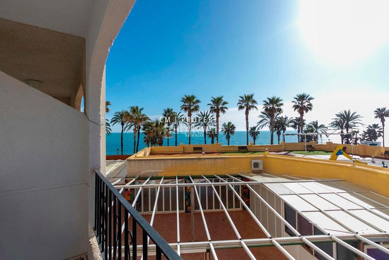 Foto 4f2f237c-e55d-460b-871c-3665fa35b801. Appartamento con piscina in Playa Morros de Gos Oropesa del Mar