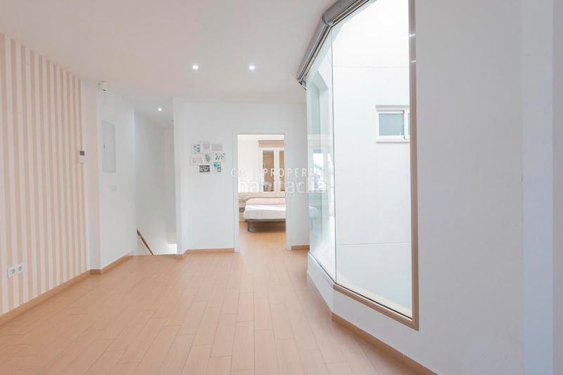 Foto e1ab9190-c390-422f-8552-bfbc5b7b5286. Alquiler casa  de 4 habitaciones en cabanyal en Valencia