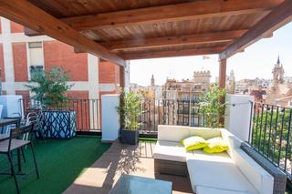 Location Attique  En colom. Ático con terraza de dos habitaciones en el mercat.