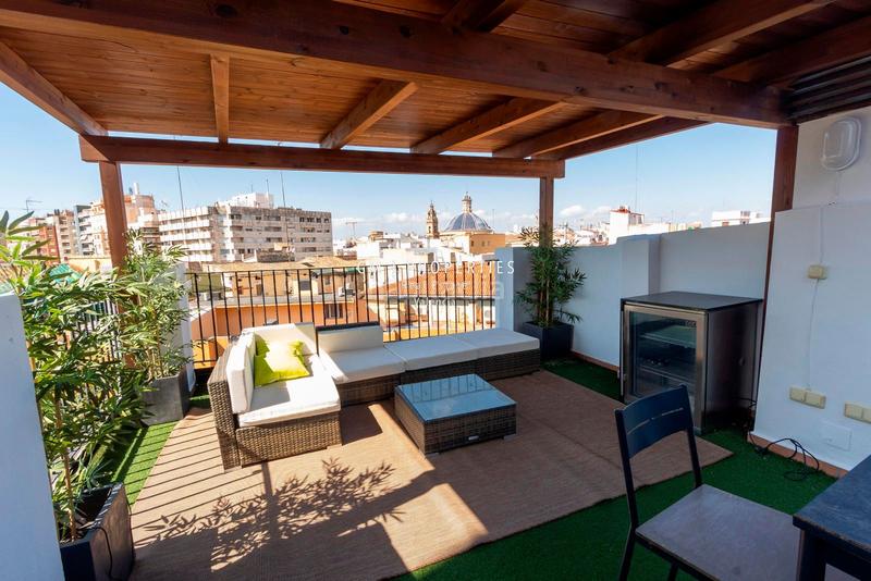 Foto b3a73505-6ac5-4818-863b-9b99bd8f20d9. Location attique avec chauffage dans El Mercat Valencia