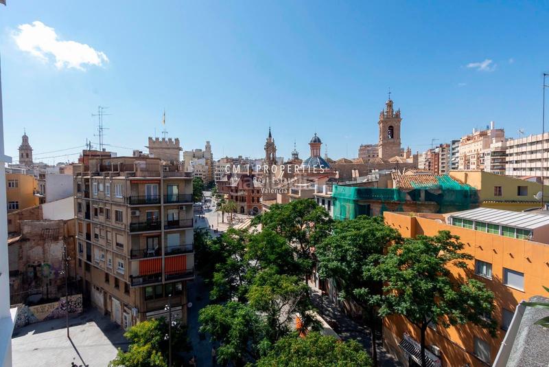 Foto a0a0b45f-8ec5-4671-a7ce-1ee6058ecf71. Rent penthouse with heating in El Mercat Valencia