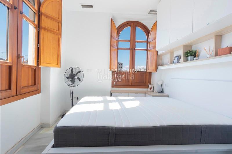 Foto e8719e8a-9f8f-4b09-bd6c-a350179acb6a. Rent penthouse with heating in El Mercat Valencia