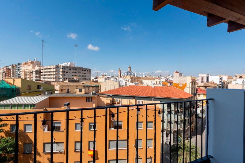 Foto 142b65a2-66a5-483e-89f9-099a9ee4d45e. Lloguer àtic amb calefacció a El Mercat Valencia