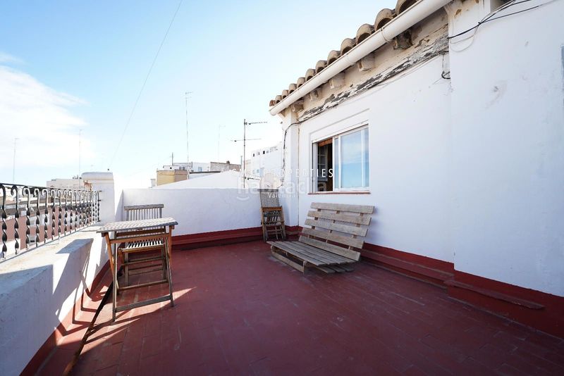 Foto 0c3f0bce-d13f-434e-8c54-82643cc88187. Lloguer àtic amb calefacció a El Carme Valencia