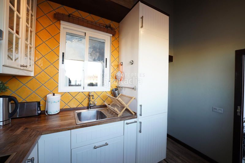 Foto 5498a7c9-2957-4e29-93a4-c0f629c867e3. Lloguer àtic amb calefacció a El Carme Valencia