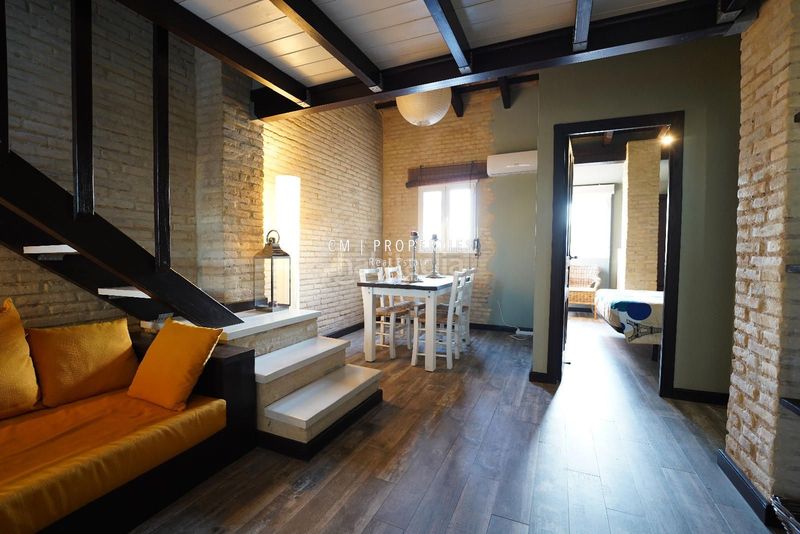 Foto 8e52c425-a6de-4a8a-a3e9-d9df3220b04c. Lloguer àtic amb calefacció a El Carme Valencia