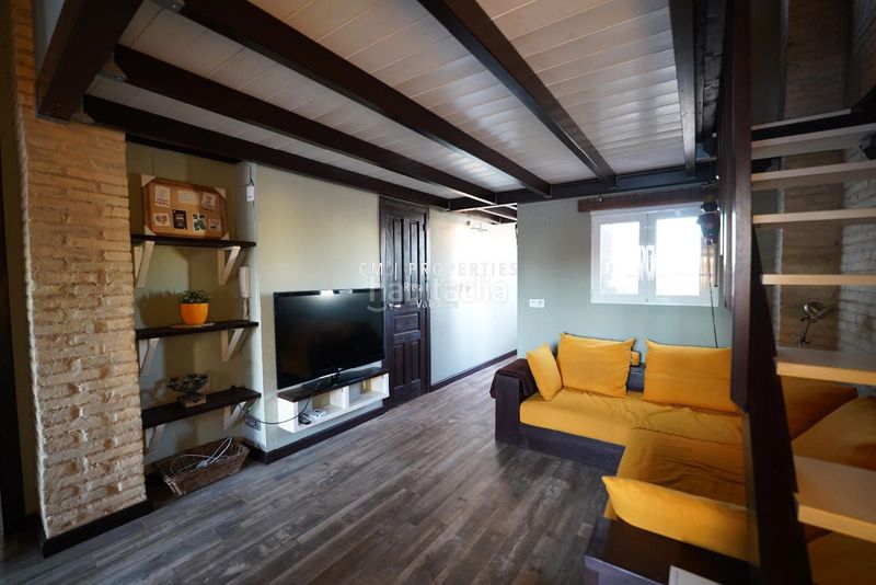 Foto c2babf65-3fb6-460a-98a1-1844980fbef7. Lloguer àtic amb calefacció a El Carme Valencia