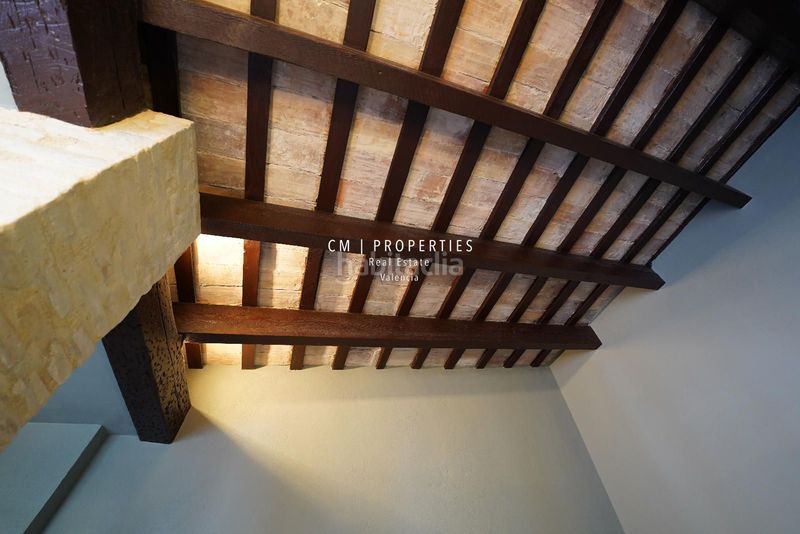 Foto d6808af2-871c-47b9-89a6-096f657d105e. Lloguer àtic amb calefacció a El Carme Valencia