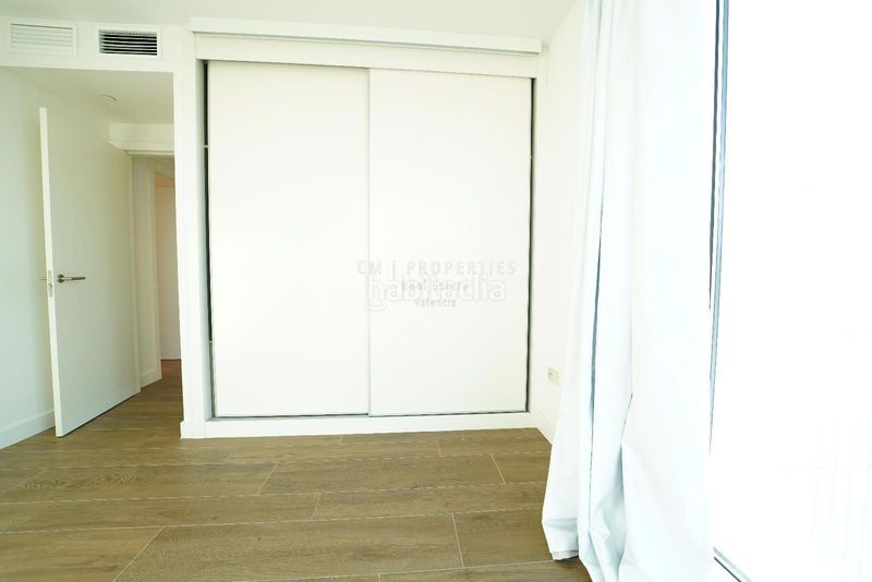 Foto 0470ebcb-0d40-475a-b0a8-72d1c93b2447. Rent flat with heating parking pool in Sant Pau Valencia