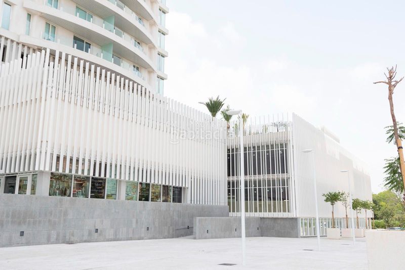 Foto 23f1d4b1-609b-457c-8805-3fcb281d248a. Rent flat with heating parking pool in Sant Pau Valencia