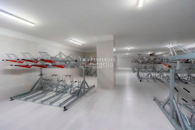 Foto 32d33ea1-93e8-4d94-99fe-0ea5470aeb92. Rent flat with heating parking pool in Sant Pau Valencia