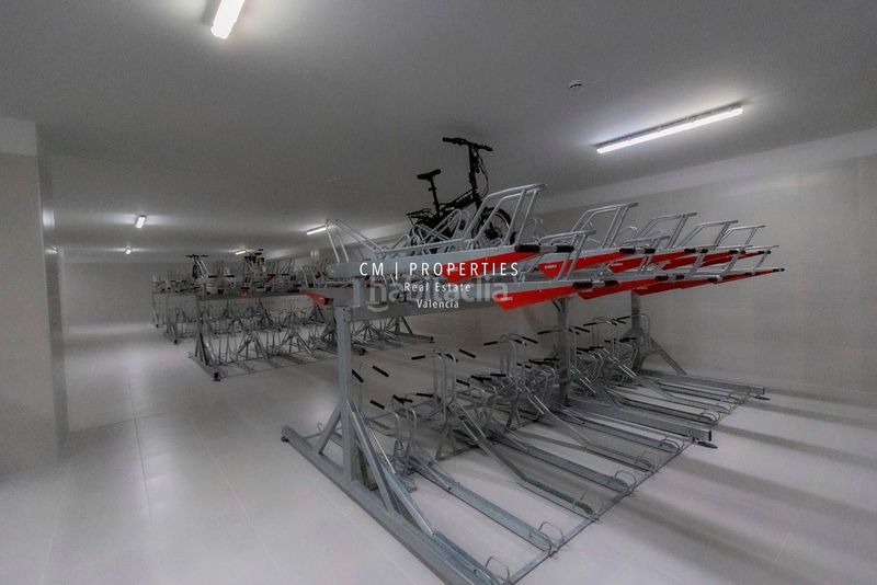 Foto 46e4d029-2d68-4c75-af7d-725fb43ae613. Rent flat with heating parking pool in Sant Pau Valencia