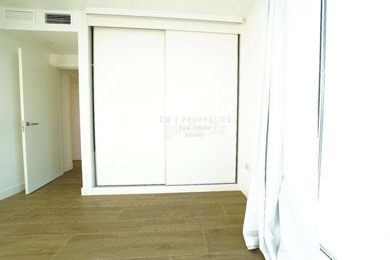 Foto 8d1ef9a4-564c-4319-86de-9aea3b38a1b8. Rent flat with heating parking pool in Sant Pau Valencia