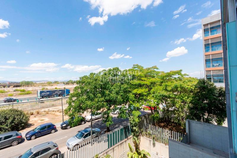 Foto 48fd3450-0fc8-4a44-a08f-81d657381bcb. Location attique avec chauffage parking piscine dans Valencia