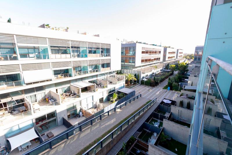 Foto b9244225-1436-4550-a3d8-80dcdefbc0a5. Location attique avec chauffage parking piscine dans Valencia