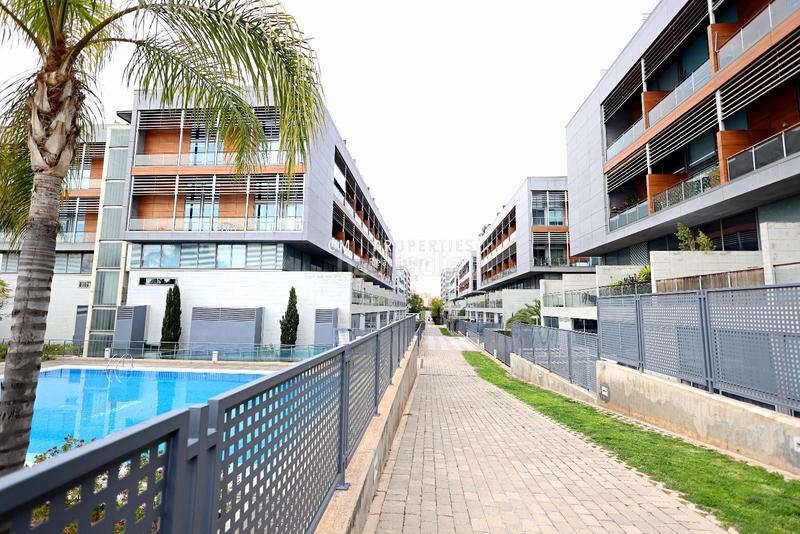 Foto d1747112-7ab1-459a-b014-57b686ae9d5e. Rent penthouse with heating parking pool in Vara de Quart Valencia