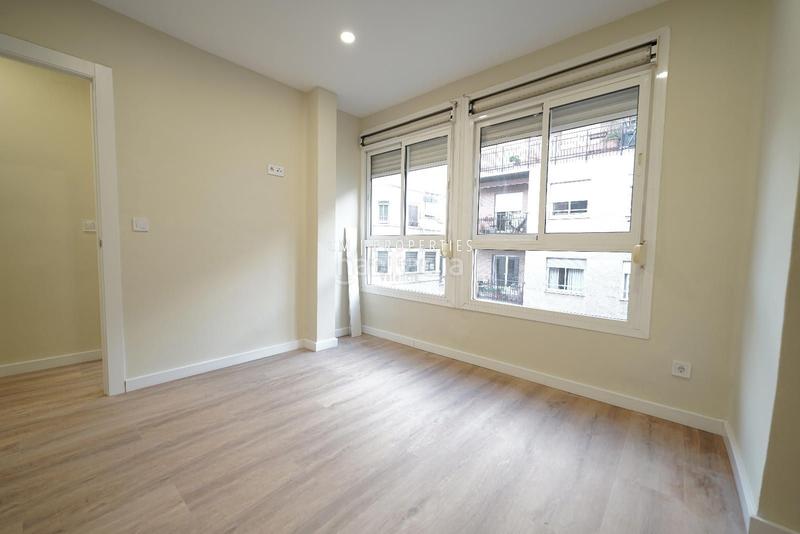 Foto 19d974e2-6a93-44f4-9129-083e1e66e2f9. Rent flat with heating in Sant Francesc Valencia