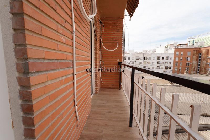 Foto 0e588d5e-236c-4257-b27c-ba5510c1728d. Piso  de 3 dormitorios en calle velazquez en venta en Carlet