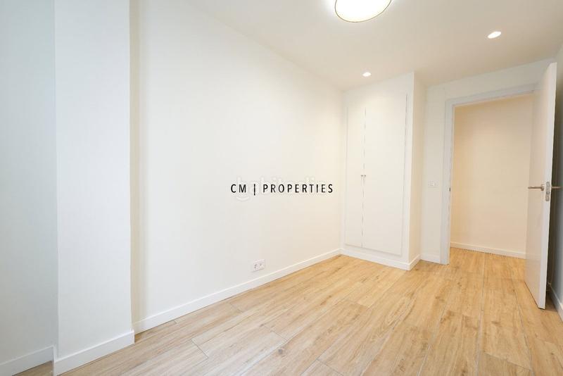 Foto 1addf8ab-d3f2-40bb-8e7f-c874878a8fbd. Piso  de 3 dormitorios en calle velazquez en venta en Carlet