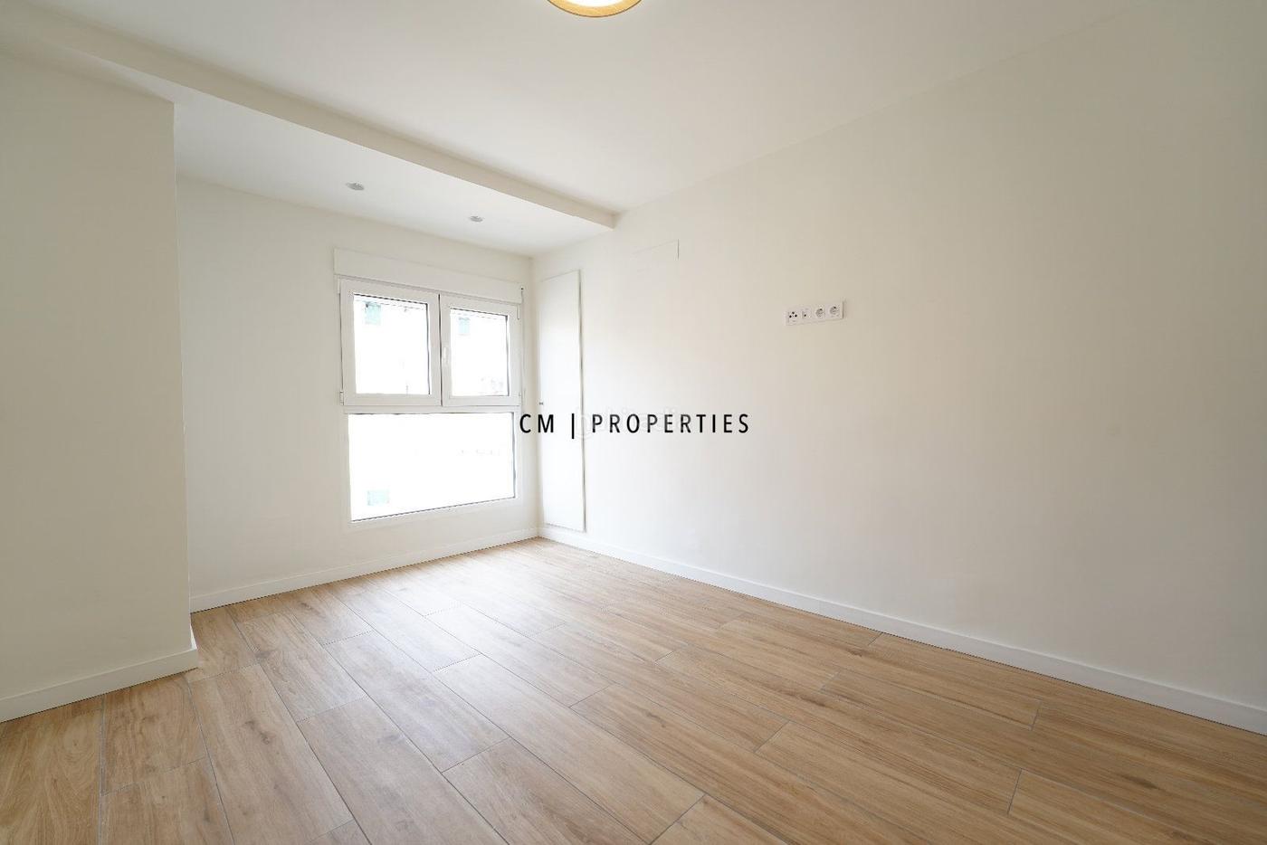 Piso de 3 dormitorios en Calle Velazquez en venta Carlet