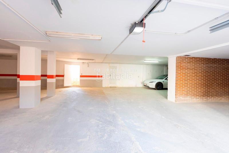 Foto 0a33967f-705e-46c4-ba36-03889501af44. Chalet mit heizung parking pool in Entrepinos Eliana (l´)